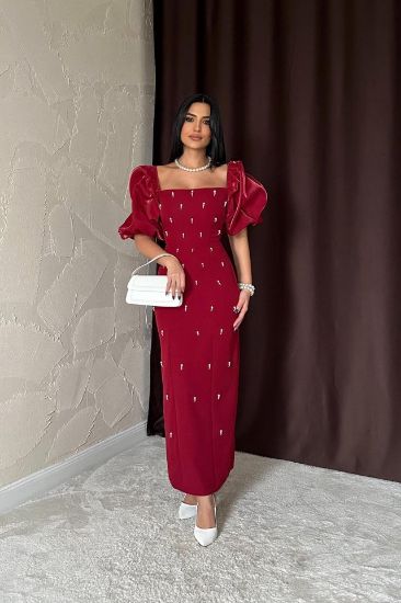 Bordo İşlemeli Kolu Garnili Elbise resmi